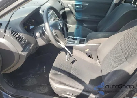 2015 Nissan Altima 2.5 из США, поврежденный, VIN 1N4AL3AP8FC178292